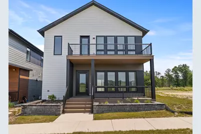 9405 S Cypress Pl, Oak Creek, WI 53154 - Photo 1