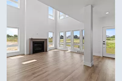 9405 S Cypress Pl, Oak Creek, WI 53154 - Photo 6