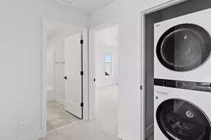 9405 S Cypress Pl, Oak Creek, WI 53154 - Photo 54