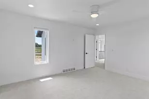 9405 S Cypress Pl, Oak Creek, WI 53154 - Photo 36