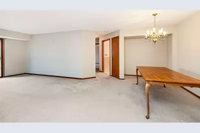 7234 N Green Bay Ave #212, Glendale, WI 53209 - Photo 6