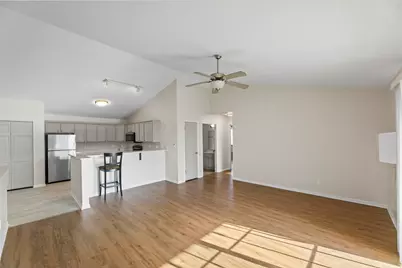 W1062  Marietta Ave #315, Ixonia, WI 53036 - Photo 4