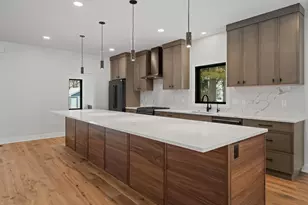 19 Cedar Point Dr, Williams Bay, WI 53191 - Photo 2