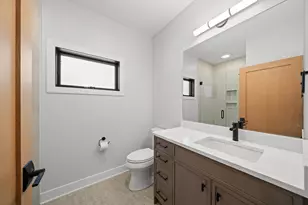 19 Cedar Point Dr, Williams Bay, WI 53191 - Photo 38