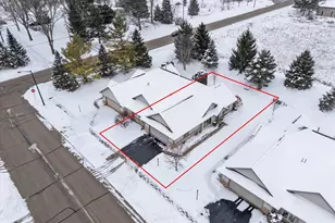 N160W18903 Oakland Dr, Jackson, WI 53037 - Photo 34