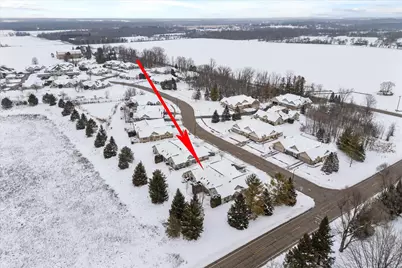 N160W18903  Oakland Dr, Jackson, WI 53037 - Photo 38