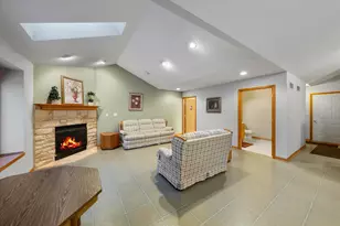 N160W18903 Oakland Dr, Jackson, WI 53037 - Photo 40