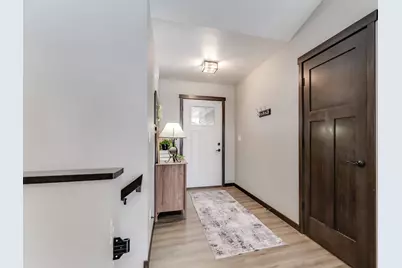 2007  Spakenburg Rd, Holmen, WI 54636 - Photo 6