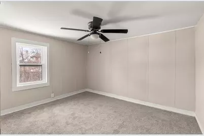 268  6th St, Fond du Lac, WI 54935 - Photo 10