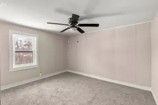 268 6th St, Fond du Lac, WI 54935 - Photo 10