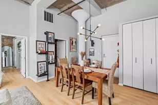 1924 N Hubbard St, Milwaukee, WI 53212 - Photo 14