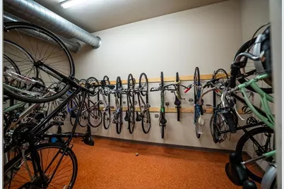 1924 N Hubbard St #101, Milwaukee, WI 53212 - Photo 24