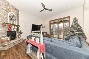 8388 Creek View Ln, Racine, WI 53406 - Photo 24