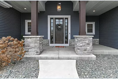 8388  Creek View Ln, Racine, WI 53406 - Photo 20