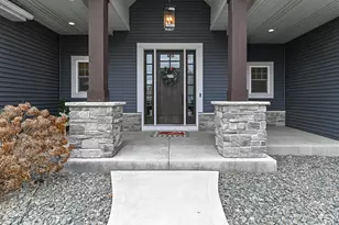 8388 Creek View Ln, Racine, WI 53406 - Photo 20