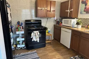 2734 N Murray Ave, Milwaukee, WI 53211 - Photo 10