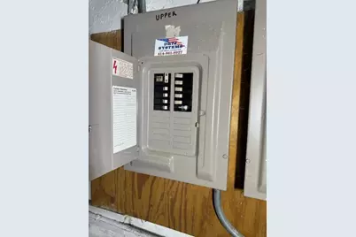 2734 N Murray Ave, Milwaukee, WI 53211 - Photo 24