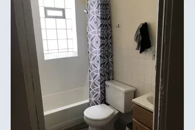 1307 N Milwaukee St, Milwaukee, WI 53202 - Photo 4