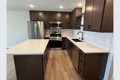 N162W21849  Poppy Rd, Jackson, WI 53037 - Photo 6