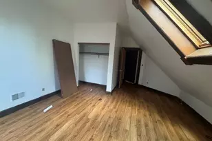 1746 N Cambridge Ave, Milwaukee, WI 53202 - Photo 8