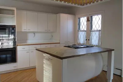 156 N 87th St, Wauwatosa, WI 53226 - Photo 8