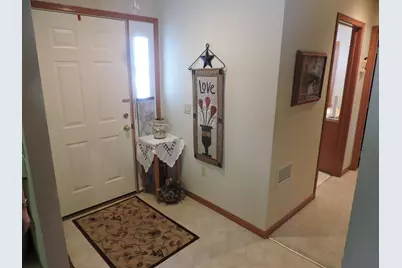 1515  Raveen St, Fort Atkinson, WI 53538 - Photo 2