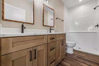 1820  Horseshoe Ln #423-1, Slinger, WI 53086 - Photo 24