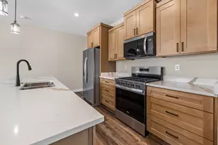 1820 Horseshoe Ln, Slinger, WI 53086 - Photo 14