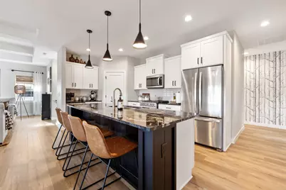 1820  Horseshoe Ln #423-1, Slinger, WI 53086 - Photo 38