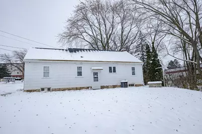 1806 E Main St, Waukesha, WI 53186 - Photo 30