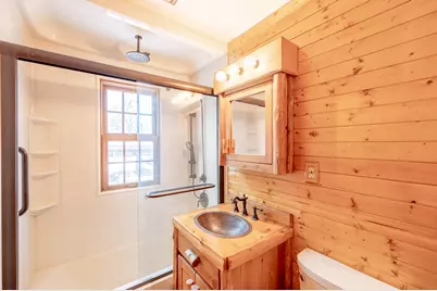 9815 S 31st St, Franklin, WI 53132 - Photo 12