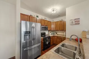 2849 W Drexel Ave, Franklin, WI 53132 - Photo 14