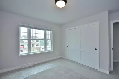 637  Standing Stone Dr, Waukesha, WI 53189 - Photo 28