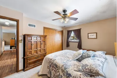 500  Deer Pass Rd, Saukville, WI 53080 - Photo 16