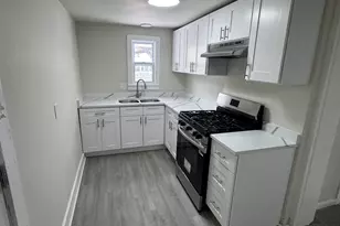 932 Peck Ave, Racine, WI 53404 - Photo 10