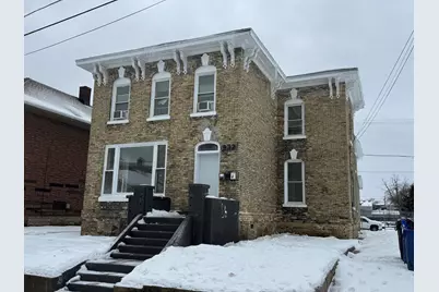 932  Peck Ave, Racine, WI 53404 - Photo 2