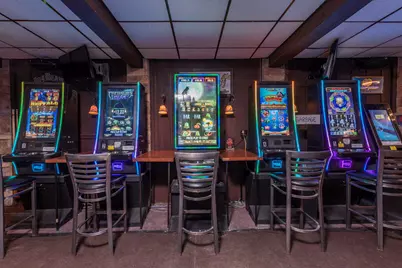 2827  63rd St, Kenosha, WI 53143 - Photo 4