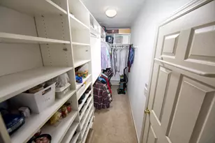 8991 Woodbridge Dr, Greendale, WI 53129 - Photo 4