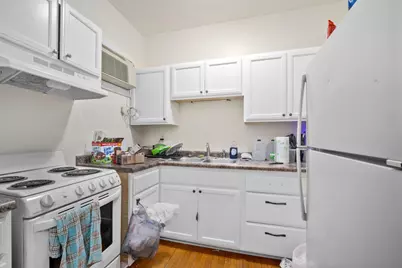 139 N 6th Ave, West Bend, WI 53095 - Photo 8