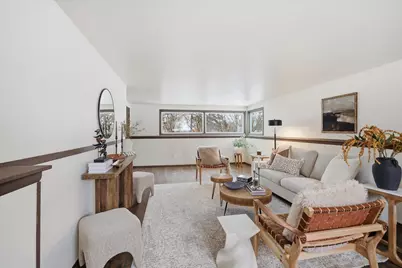 W127N12223  Knollwood Dr, Germantown, WI 53022 - Photo 16