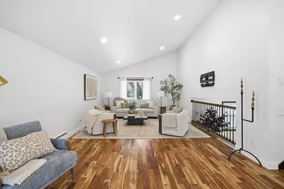 W127N12223  Knollwood Dr, Germantown, WI 53022 - Photo 10