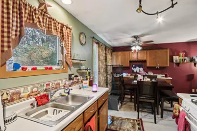 4504  Sunset Rd, Racine, WI 53185 - Photo 12