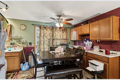 4504  Sunset Rd, Racine, WI 53185 - Photo 10