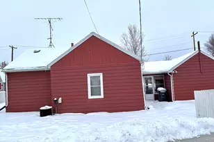 1612 Green Bay St, La Crosse, WI 54601 - Photo 2