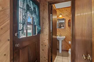 205 Crestwood Dr, Waukesha, WI 53188 - Photo 24