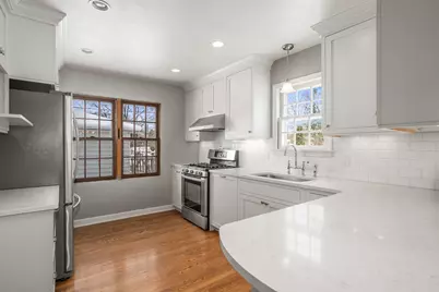 4579 N 105th St, Wauwatosa, WI 53225 - Photo 2