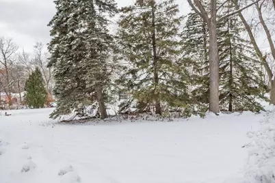 4579 N 105th St, Wauwatosa, WI 53225 - Photo 26