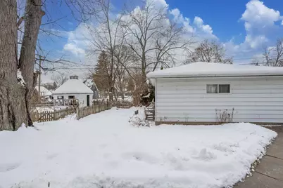 4579 N 105th St, Wauwatosa, WI 53225 - Photo 36