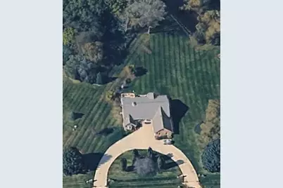 2075  Parkwood Ct, Grafton, WI 53024 - Photo 30