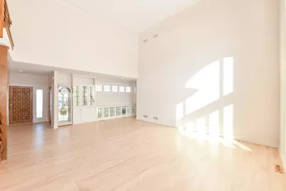 2100 N Oakwoods Ct, Summit, WI 53066 - Photo 12